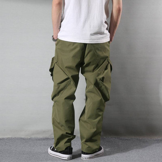 Green retro men's outdoor loose casual pants back view
